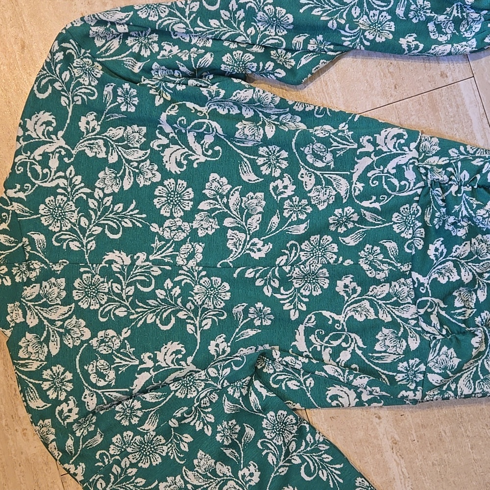 Zara Festive Jacquard Balloon Sleeve Knit Green/White Floral Ruched Dress - Picture 9 of 10